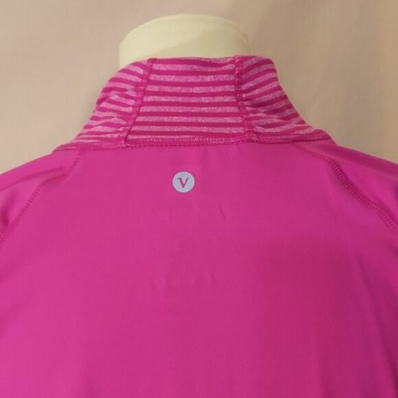 Velocity Long Sleeve Pullover Top - Picture 7 of 9